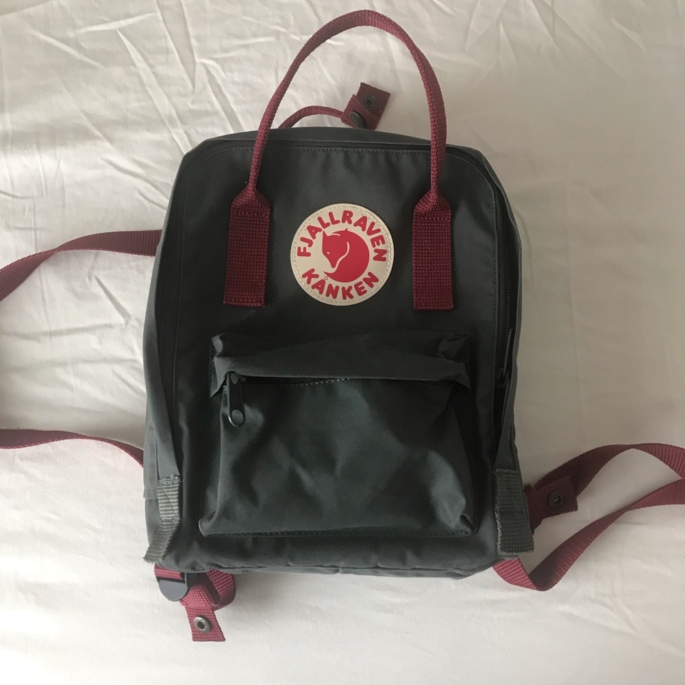Fjallraven Kanken Mini Backpack